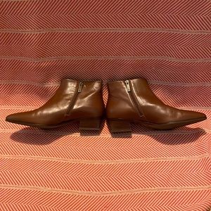 Aquatalia Brown Bootie / ankle boot - Women’s size 8.5